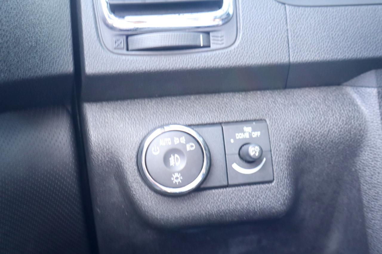 GMC Acadia AWD 4dr Denali 2011