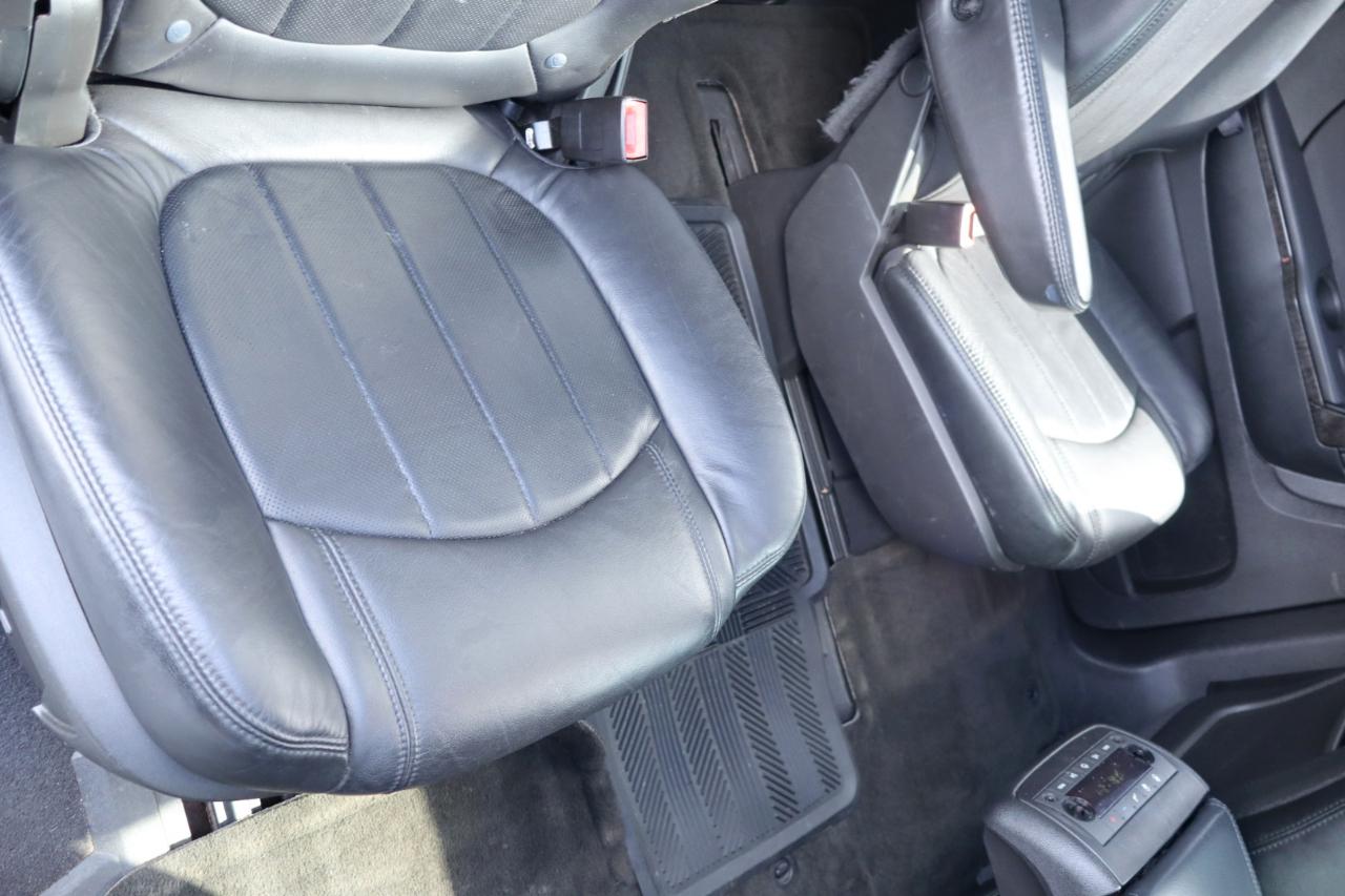 GMC Acadia AWD 4dr Denali 2011