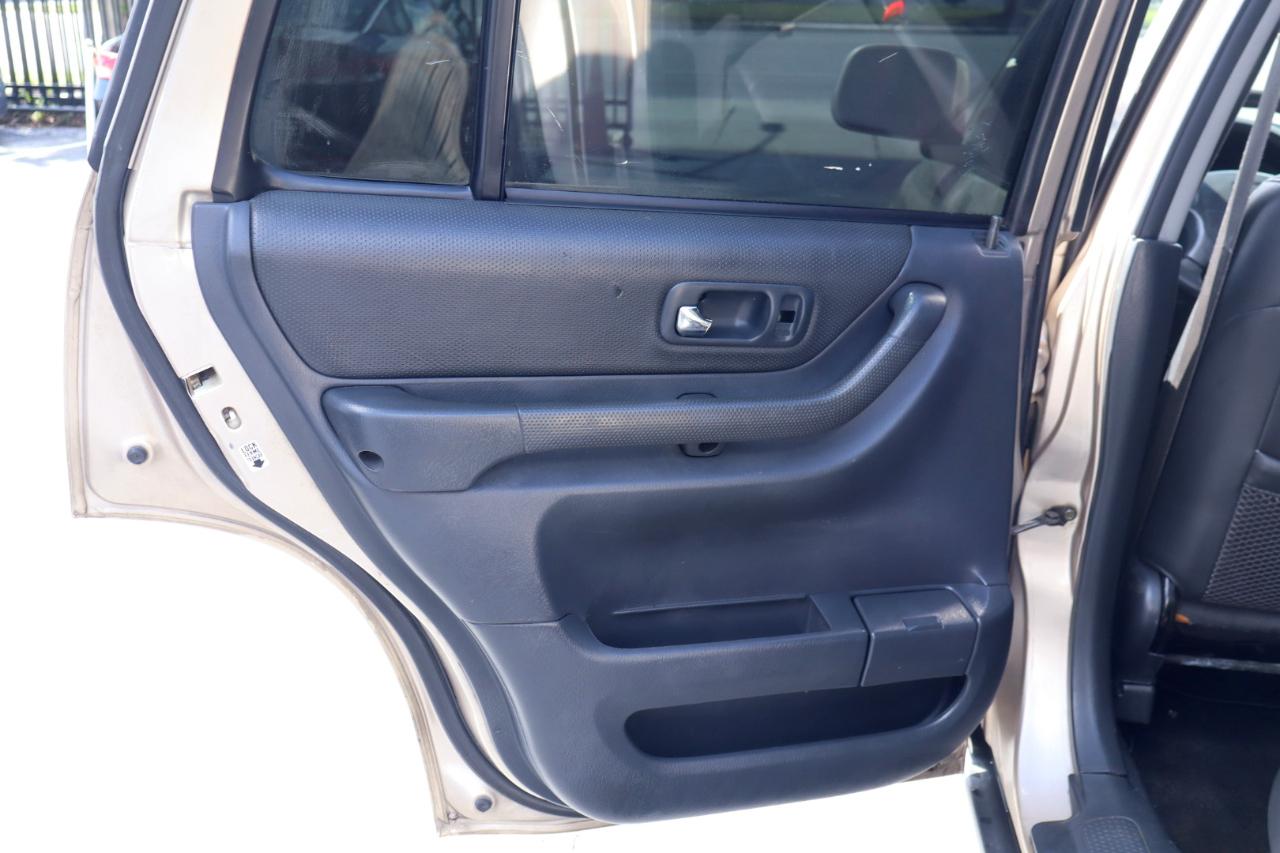 Honda CR-V 4WD SE Auto 2001