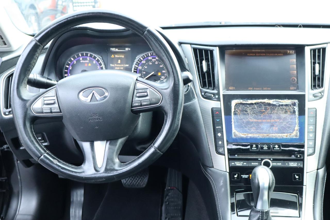 Infiniti Q50 4dr Sdn Premium RWD 2015