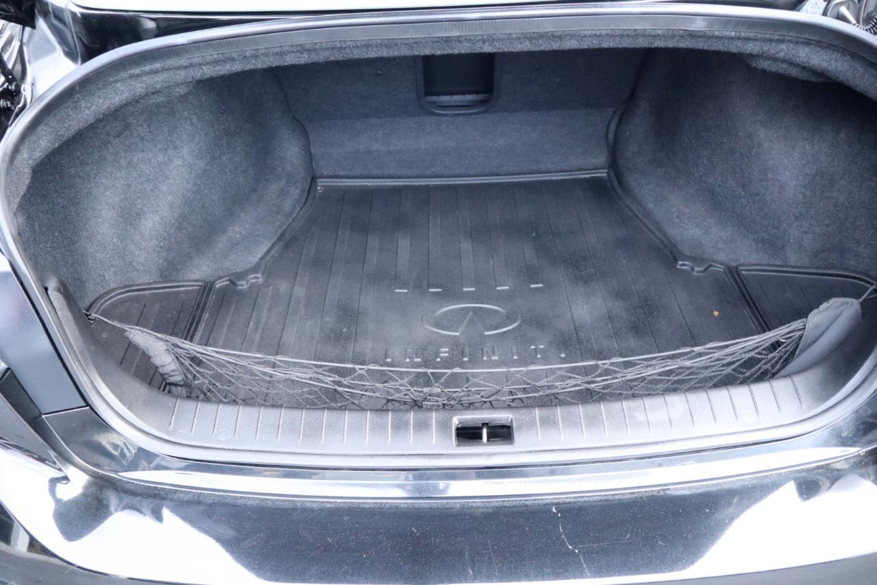 Infiniti Q50 4dr Sdn Premium RWD 2015