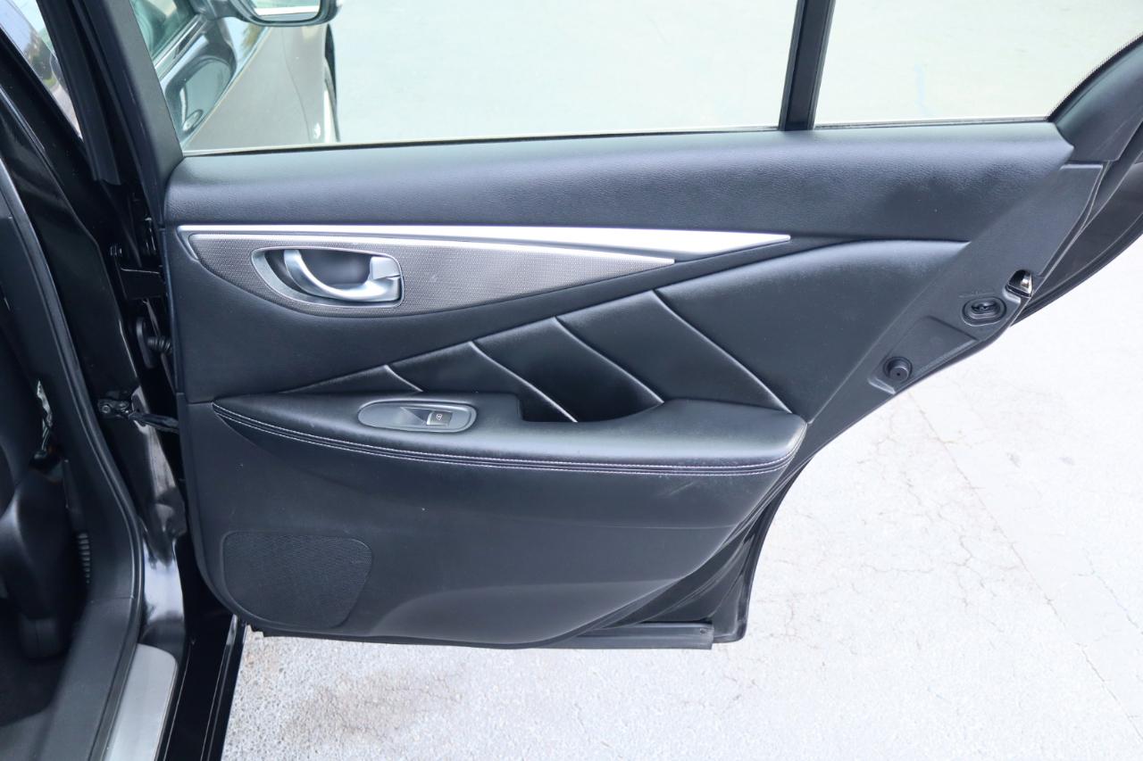 Infiniti Q50 4dr Sdn Premium RWD 2015