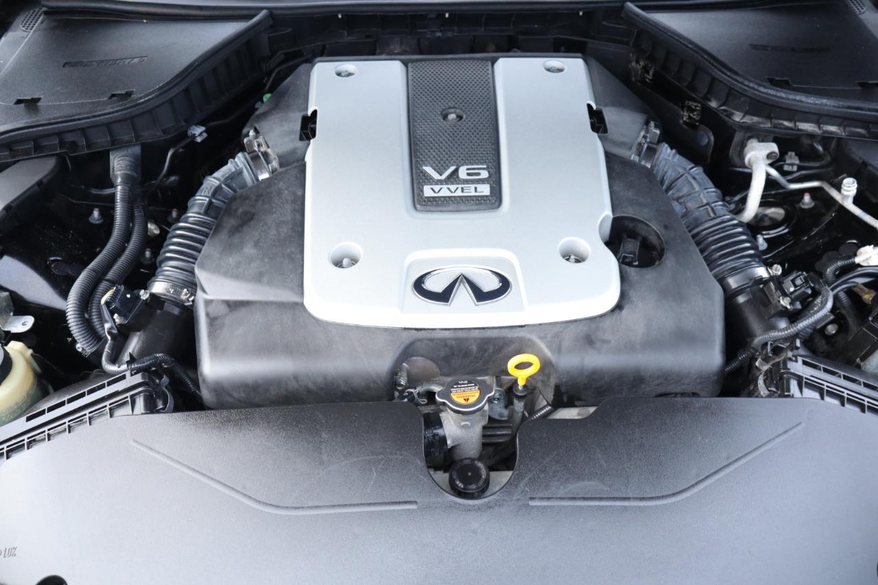 Infiniti Q50 4dr Sdn Premium RWD 2015
