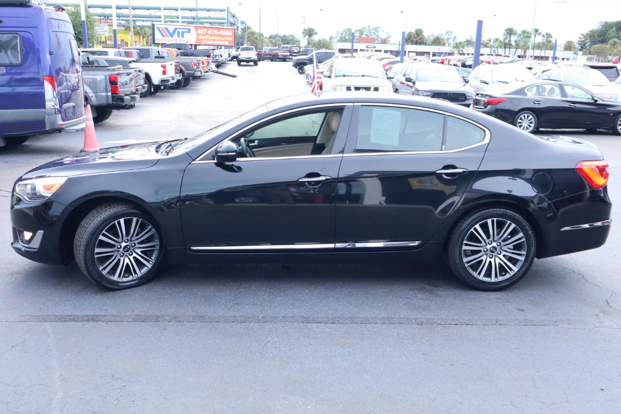 Kia Cadenza 4dr Sdn Premium 2015