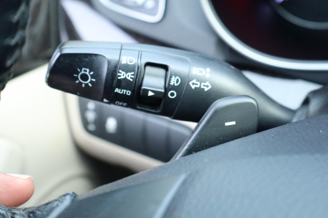Kia Cadenza 4dr Sdn Premium 2015