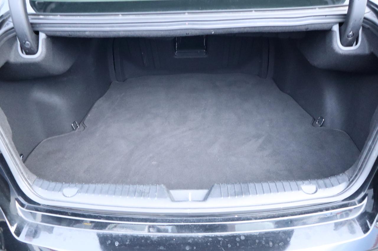 Kia Cadenza 4dr Sdn Premium 2015