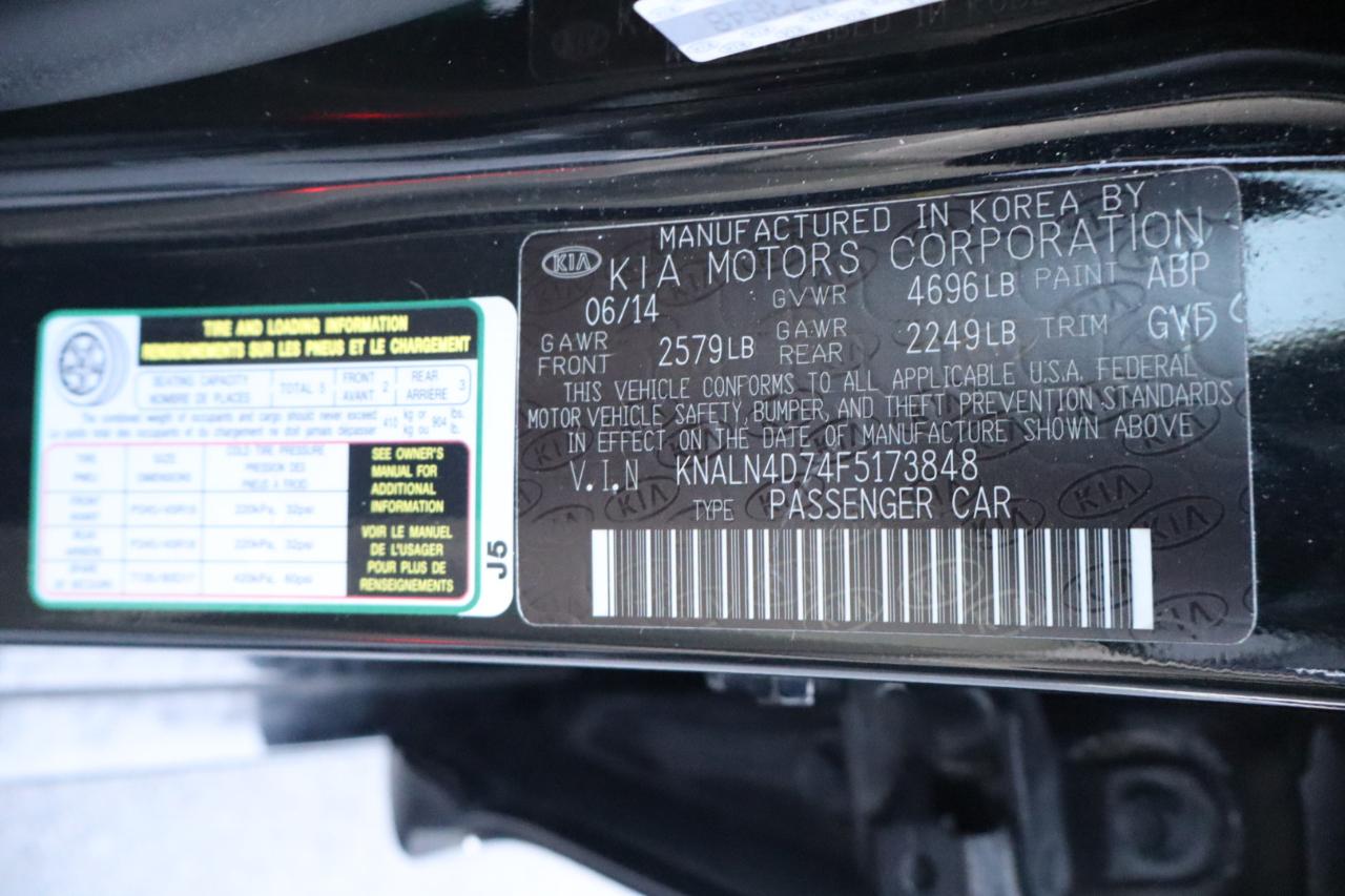 Kia Cadenza 4dr Sdn Premium 2015