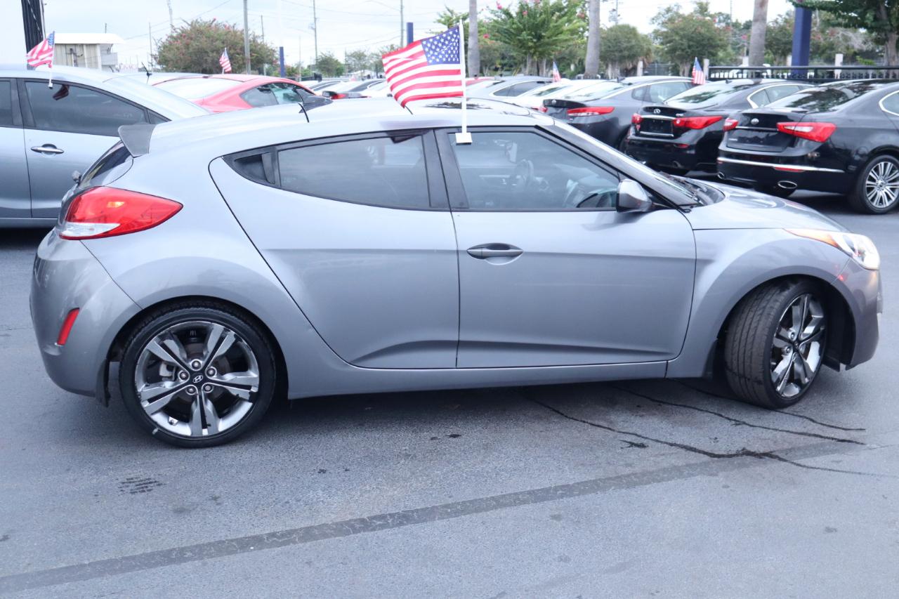 Hyundai Veloster 3dr Cpe Auto 2016
