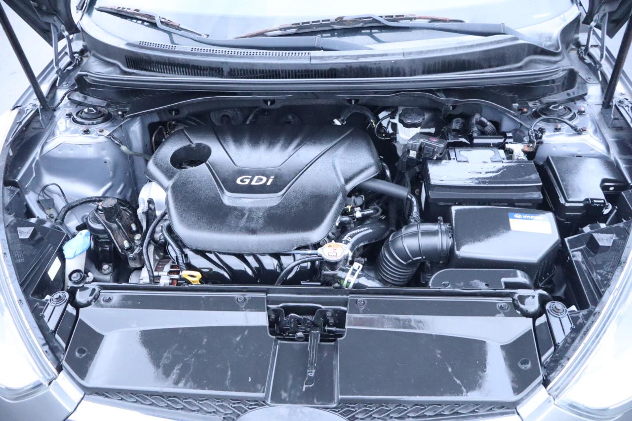 Hyundai Veloster 3dr Cpe Auto 2016