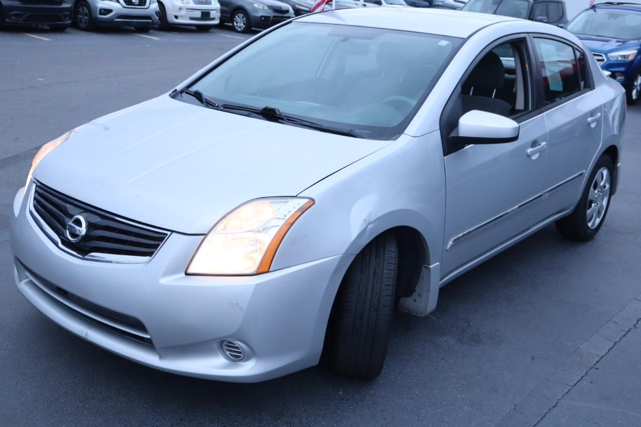 Nissan Sentra 4dr Sdn I4 CVT 2.0 S 2012