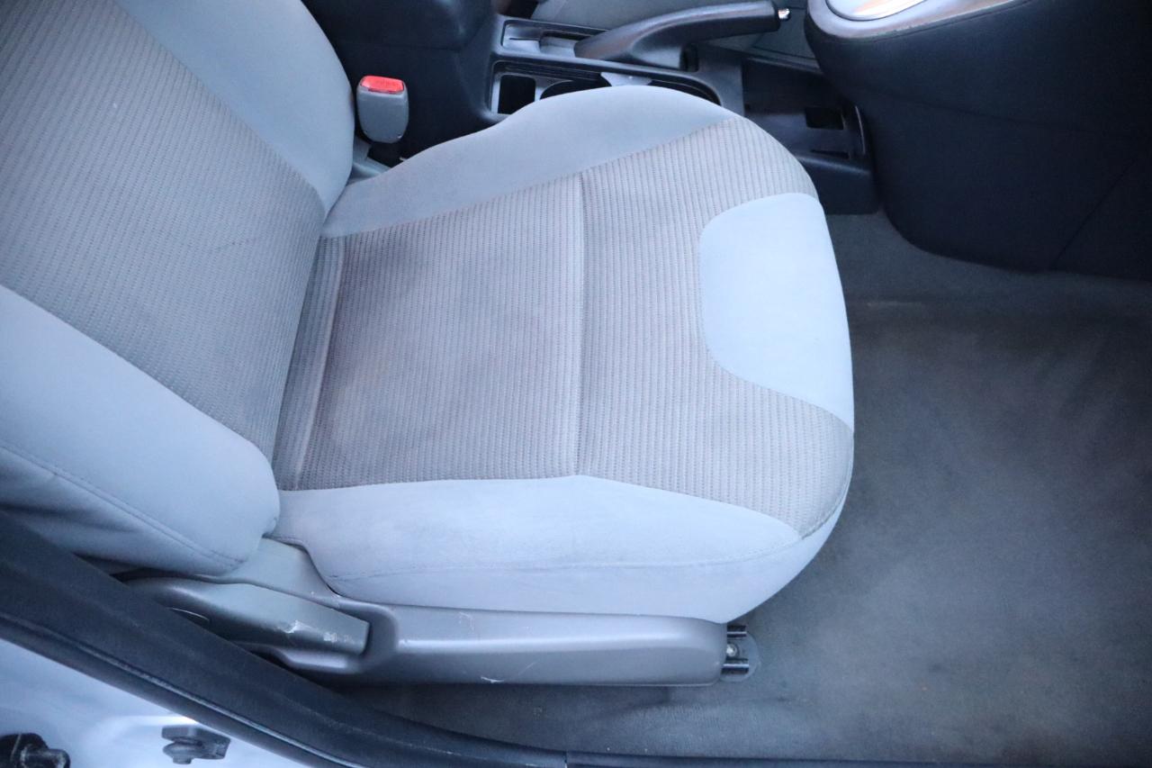 Nissan Sentra 4dr Sdn I4 CVT 2.0 S 2012
