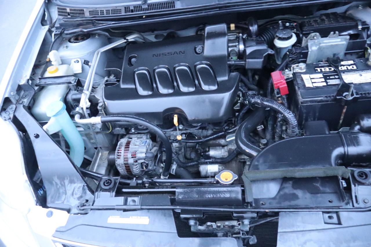Nissan Sentra 4dr Sdn I4 CVT 2.0 S 2012