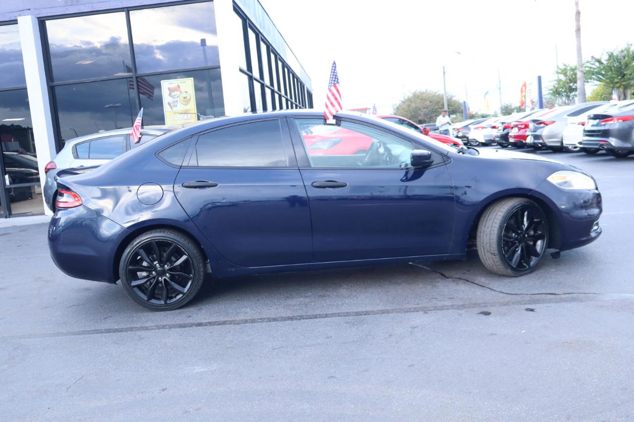 Dodge Dart 4dr Sdn SE 2013