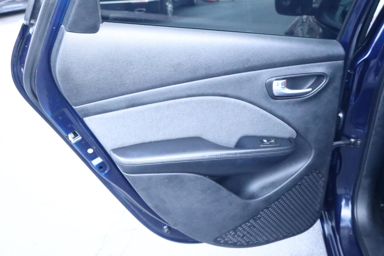 Dodge Dart 4dr Sdn SE 2013