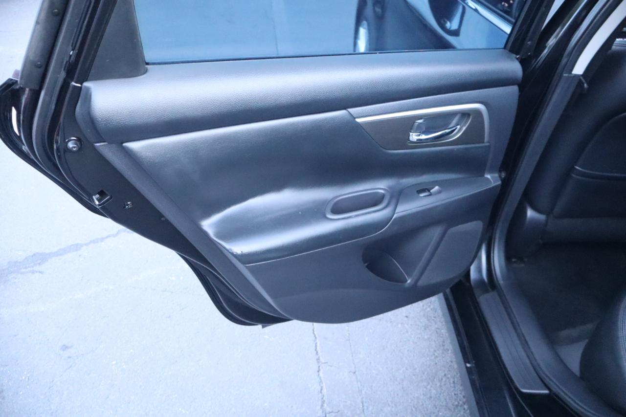 Nissan Altima 4dr Sdn I4 2.5 SL 2015
