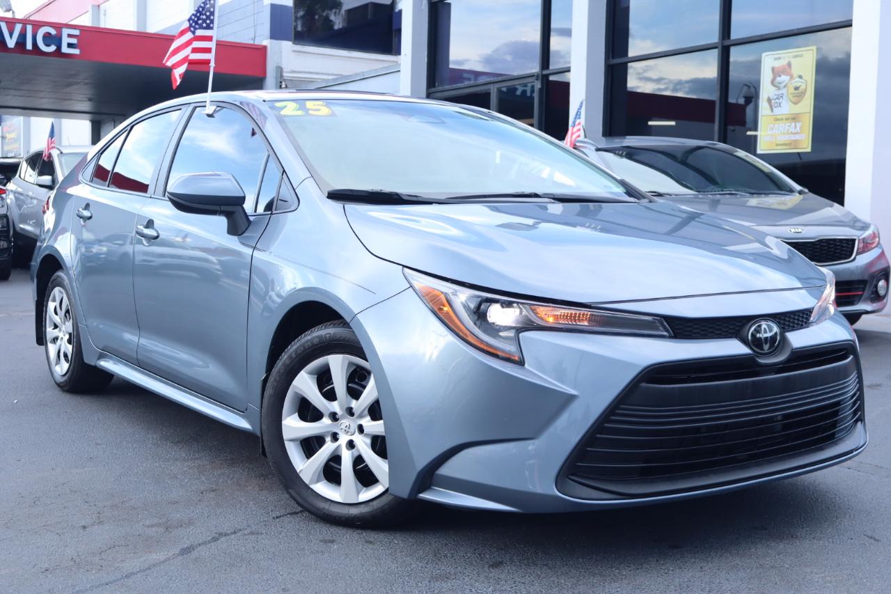 Toyota Corolla LE CVT (Natl) 2025