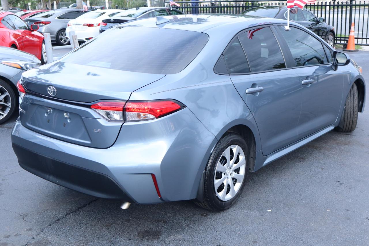 Toyota Corolla LE CVT (Natl) 2025