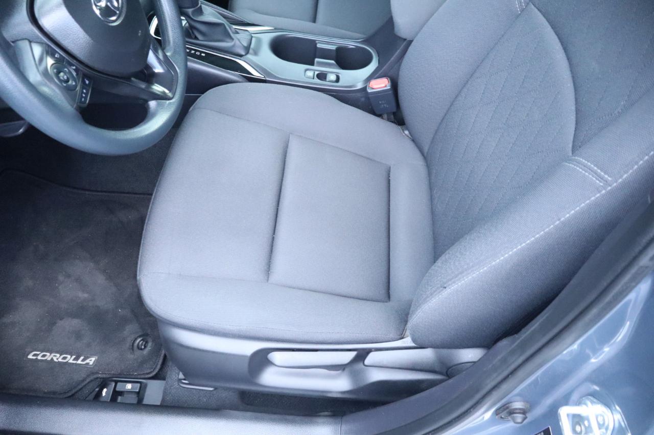 Toyota Corolla LE CVT (Natl) 2025