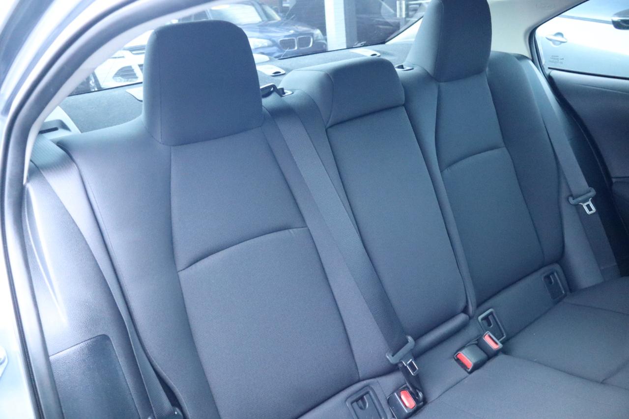 Toyota Corolla LE CVT (Natl) 2025
