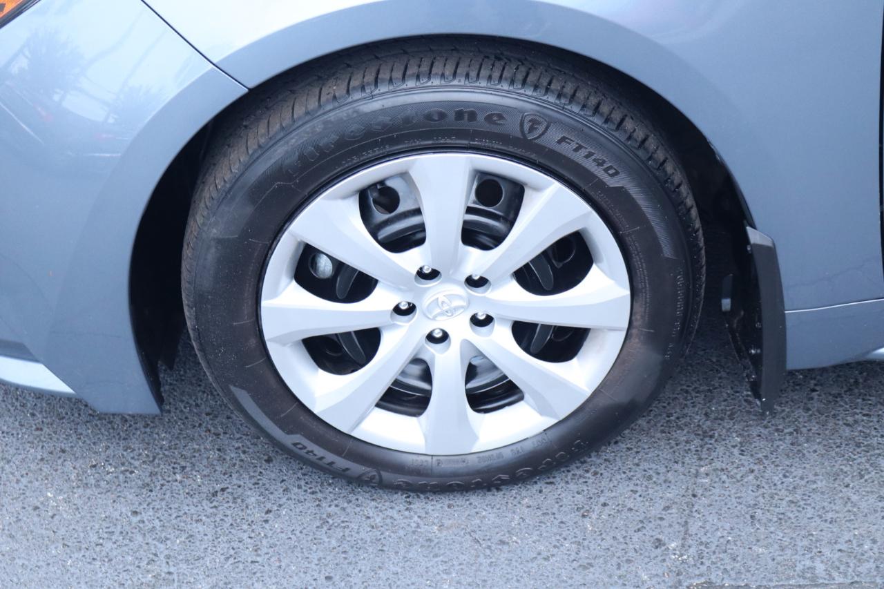Toyota Corolla LE CVT (Natl) 2025