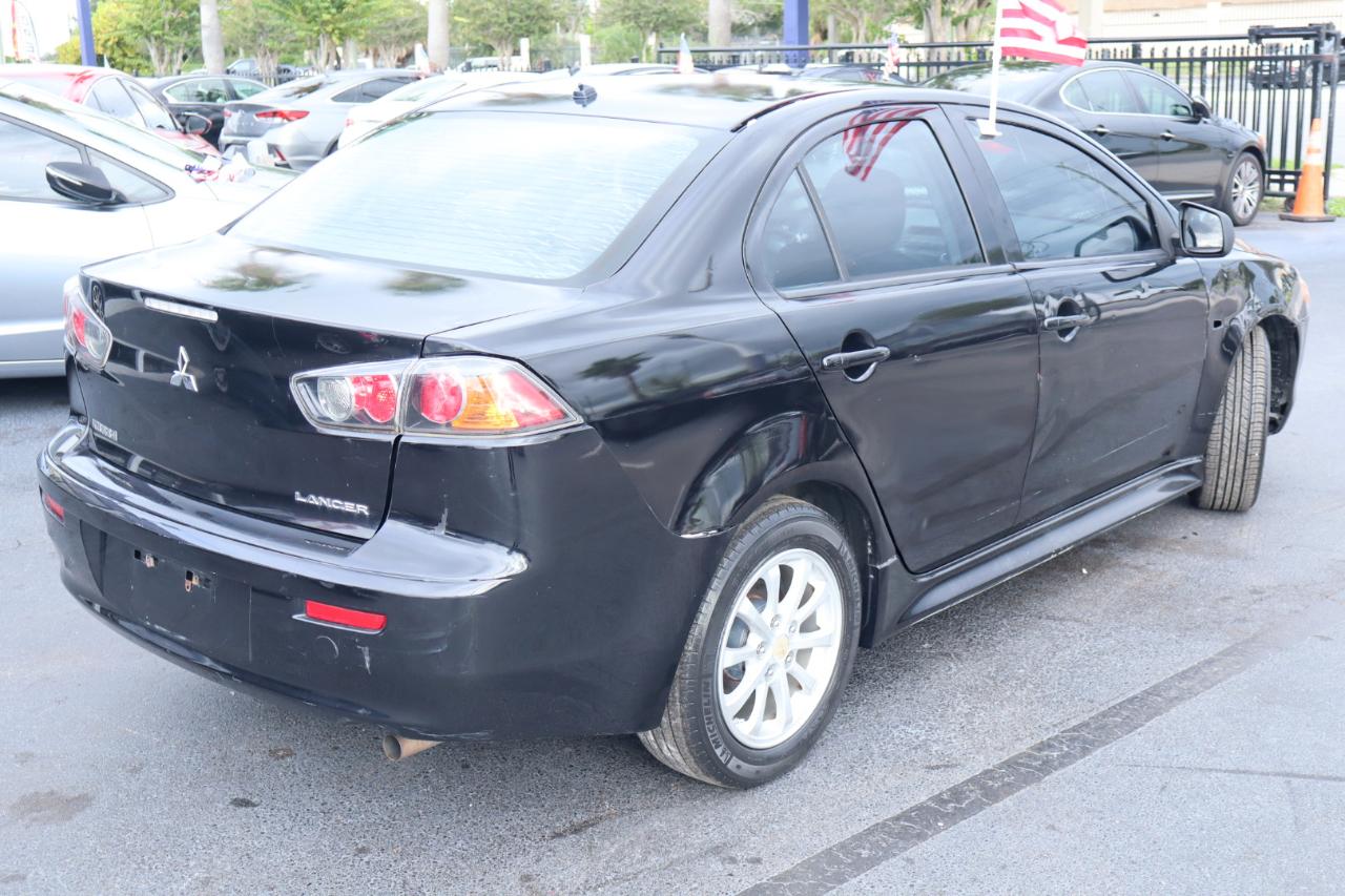 Mitsubishi Lancer 4dr Sdn Man ES FWD 2011