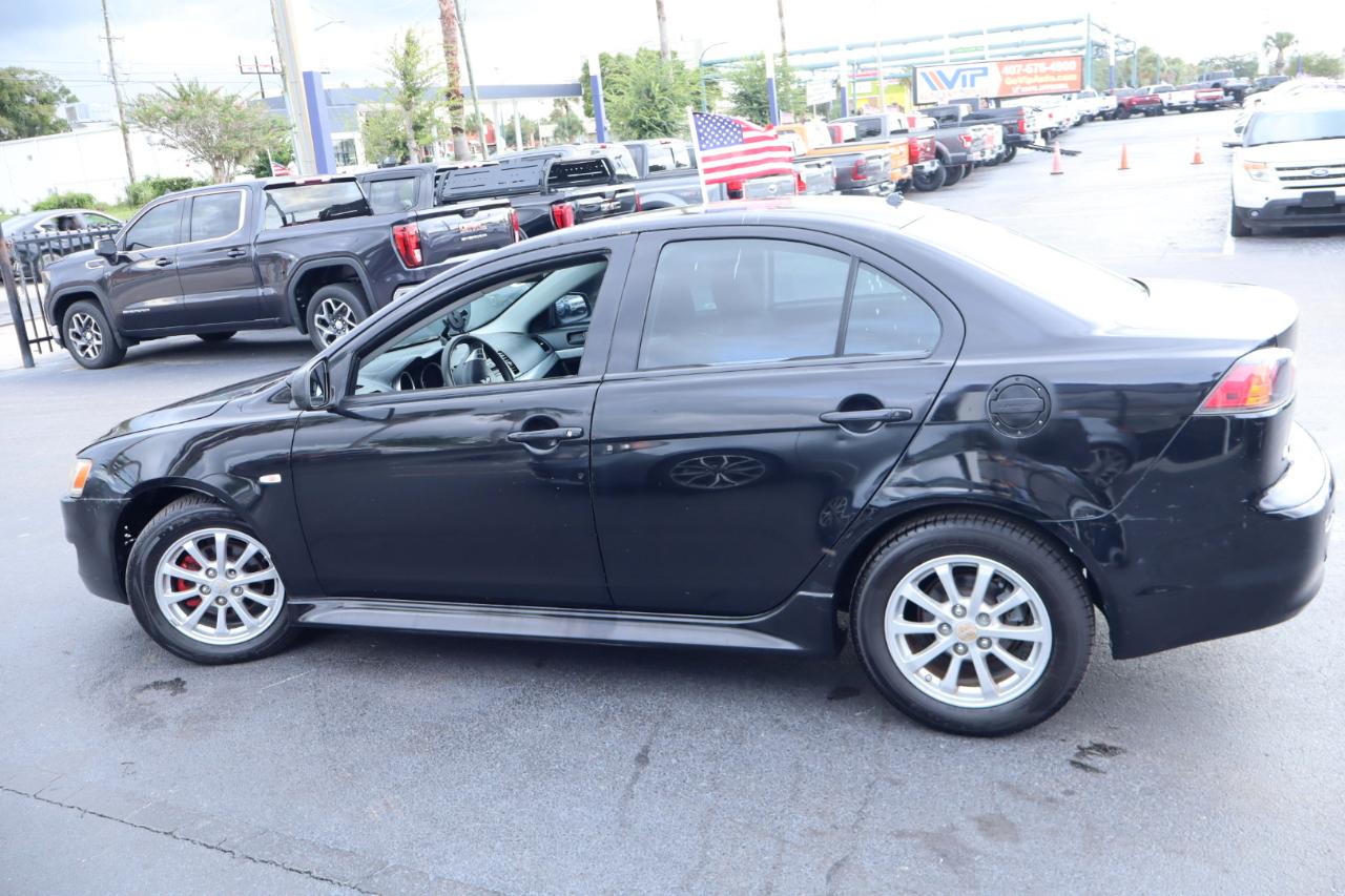 Mitsubishi Lancer 4dr Sdn Man ES FWD 2011