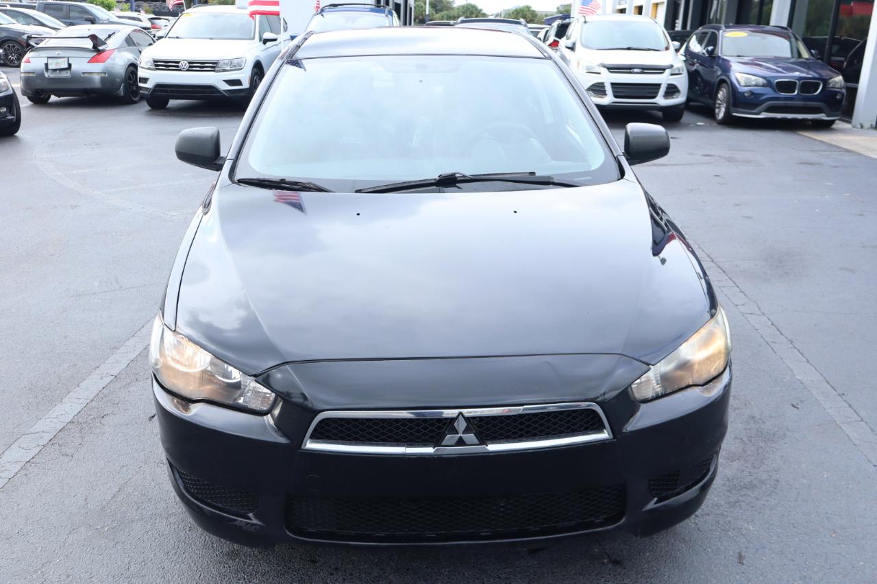 Mitsubishi Lancer 4dr Sdn Man ES FWD 2011