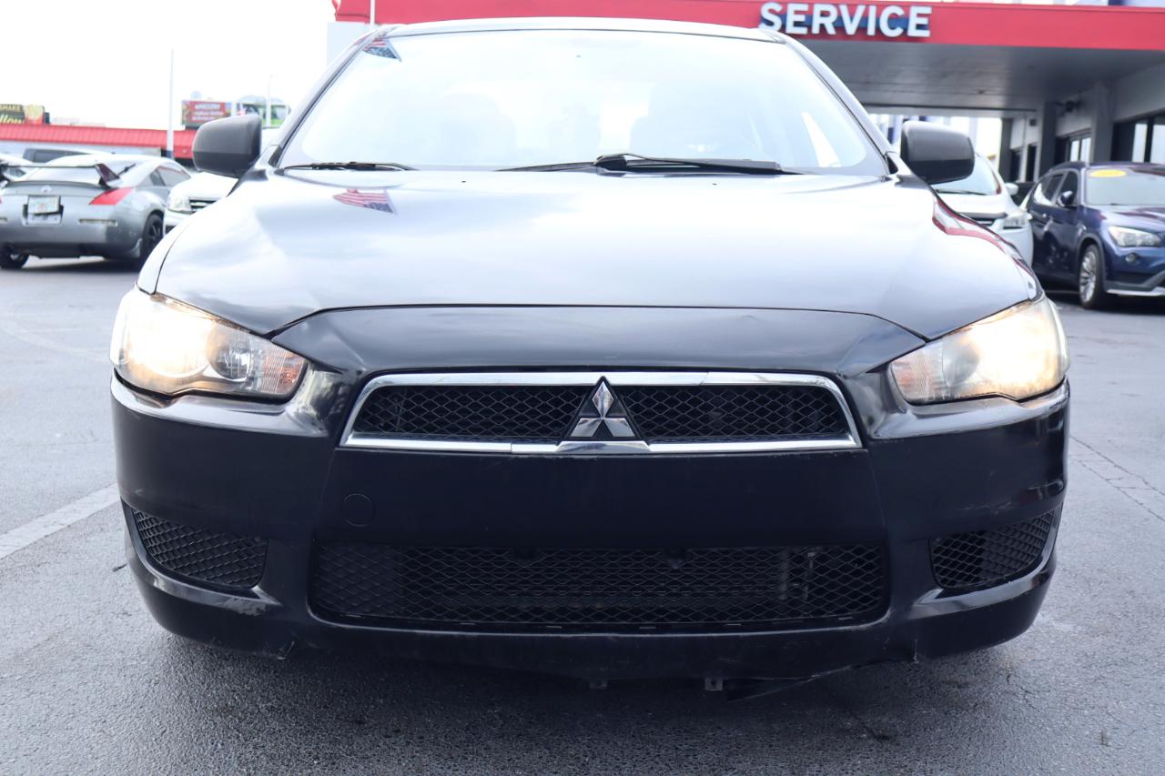 Mitsubishi Lancer 4dr Sdn Man ES FWD 2011