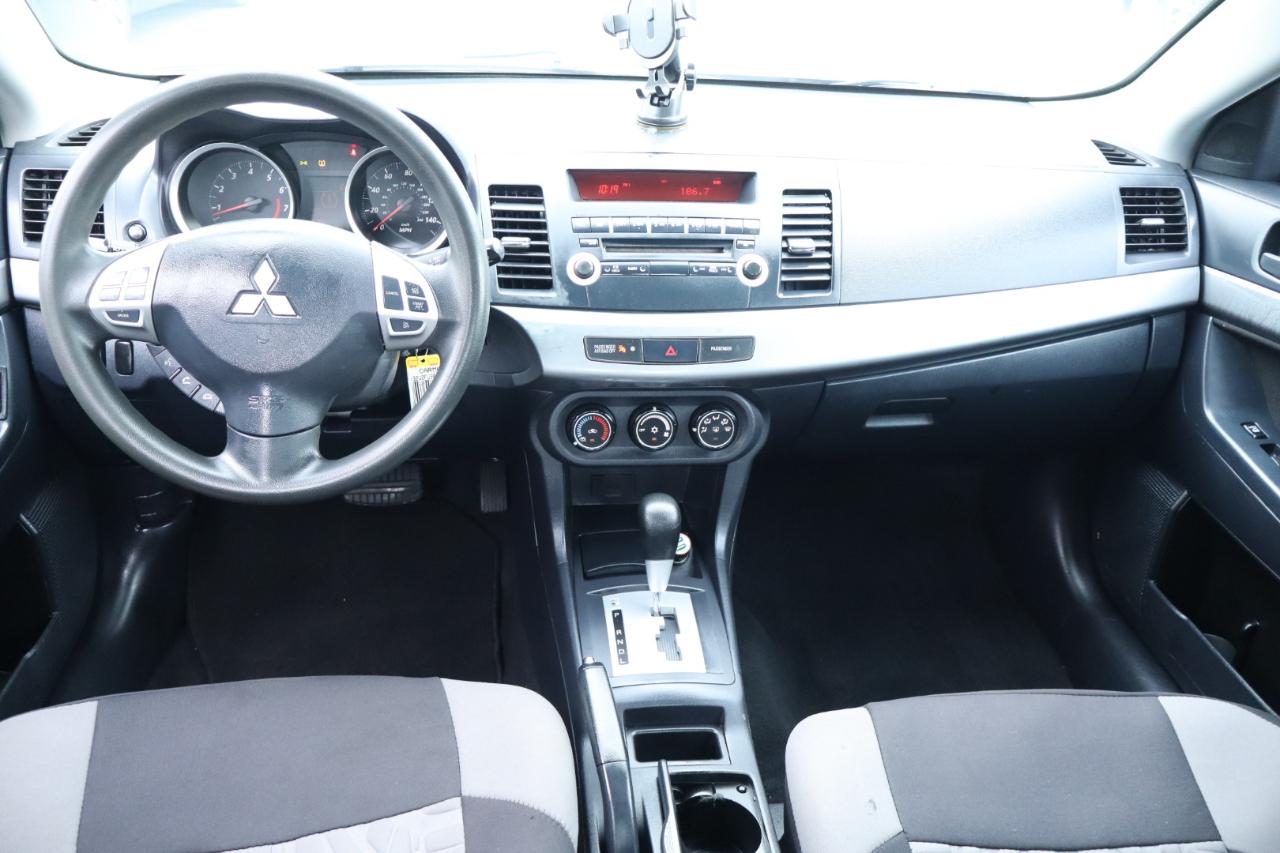 Mitsubishi Lancer 4dr Sdn Man ES FWD 2011