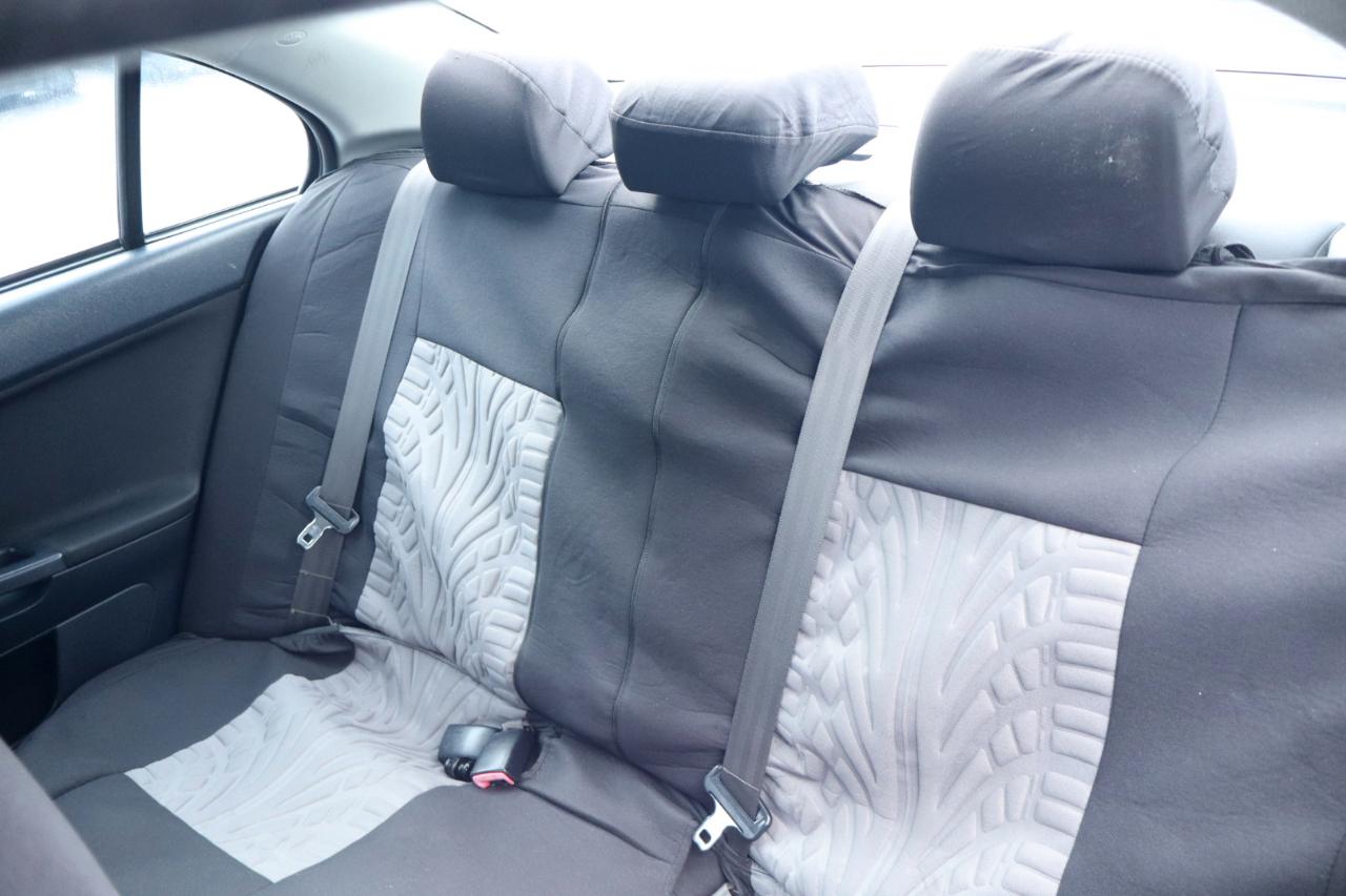 Mitsubishi Lancer 4dr Sdn Man ES FWD 2011
