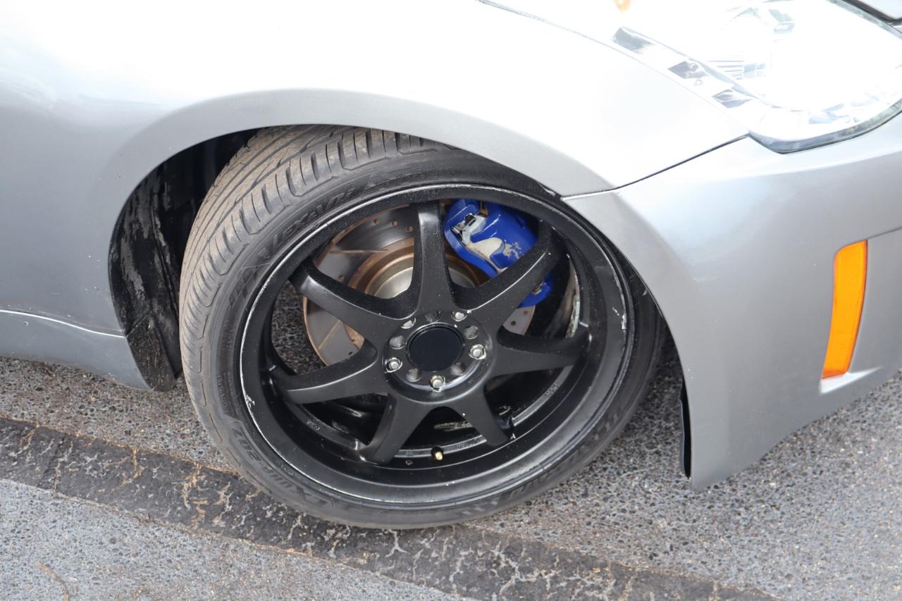 Nissan 350Z 2dr Cpe Touring Auto 2006