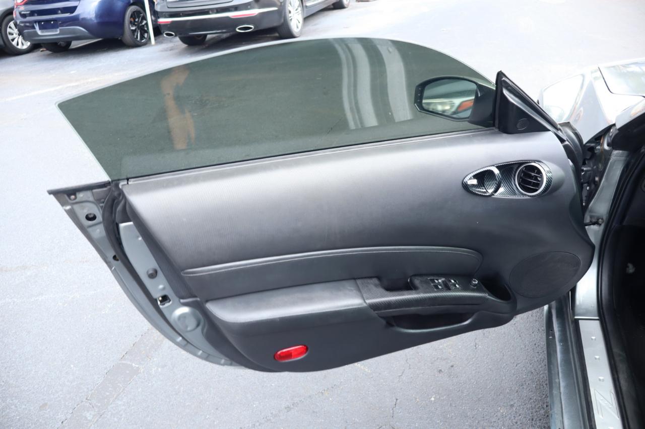 Nissan 350Z 2dr Cpe Touring Auto 2006