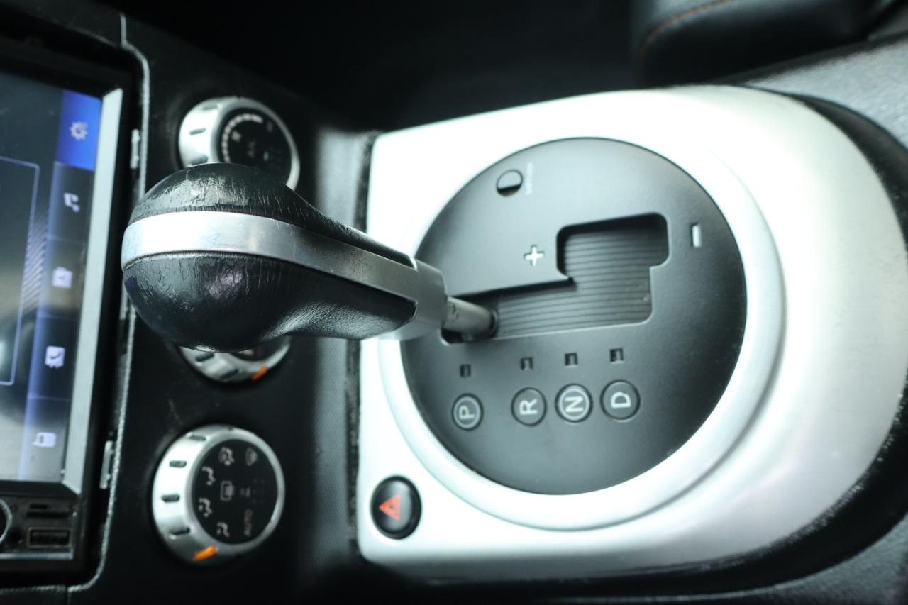 Nissan 350Z 2dr Cpe Touring Auto 2006