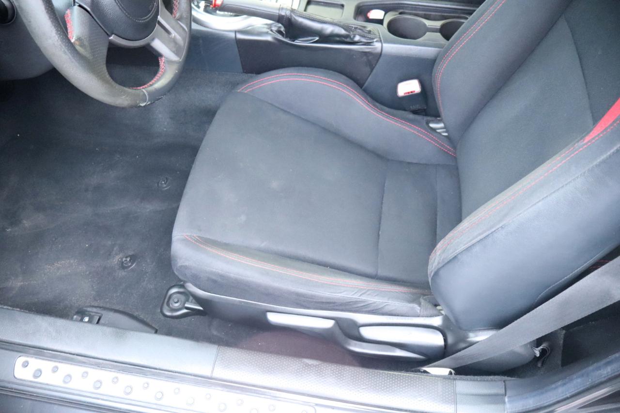 Scion FR-S 2dr Cpe Auto Release Series 2.0 (Natl) 2015