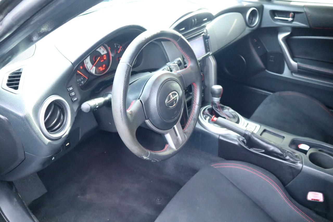 Scion FR-S 2dr Cpe Auto Release Series 2.0 (Natl) 2015