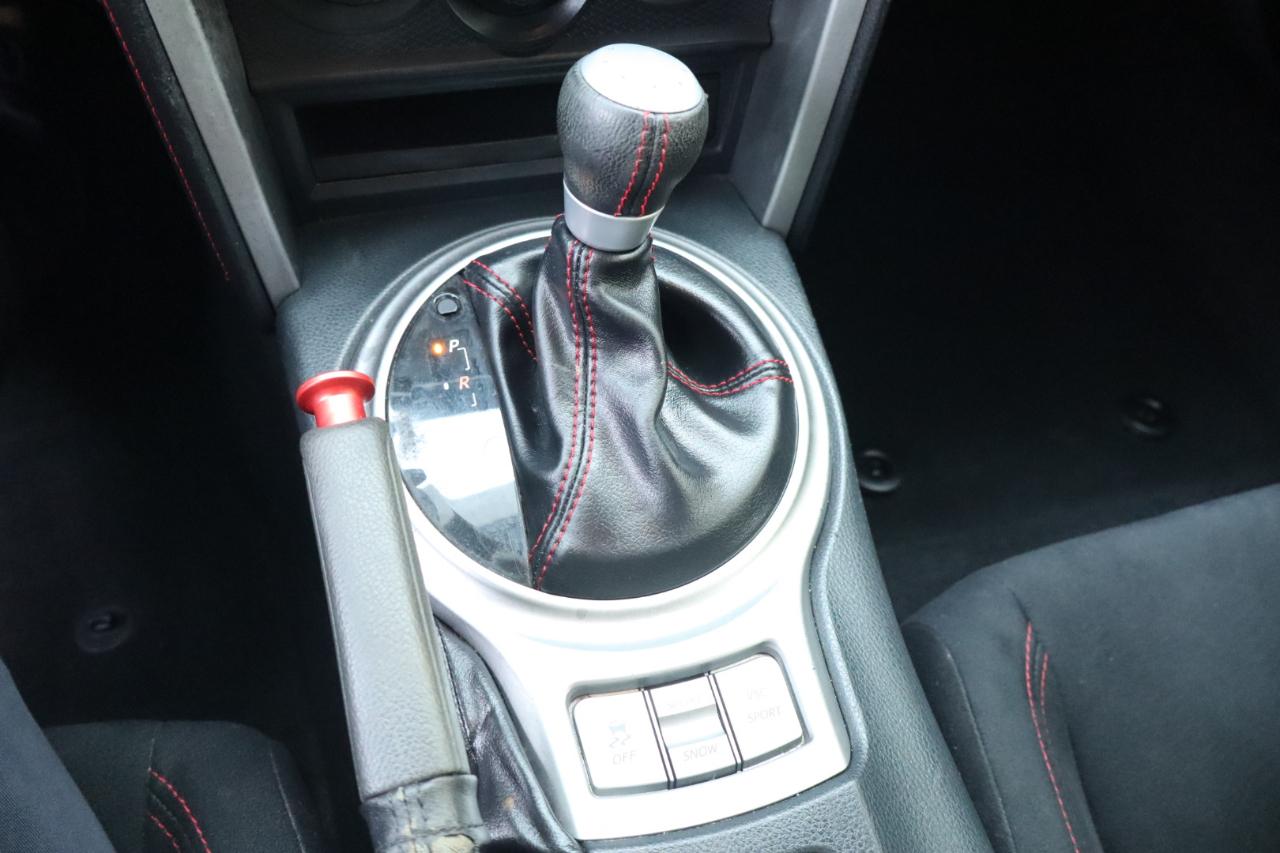 Scion FR-S 2dr Cpe Auto Release Series 2.0 (Natl) 2015