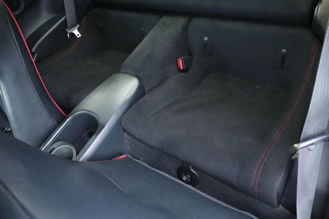 Scion FR-S 2dr Cpe Auto Release Series 2.0 (Natl) 2015