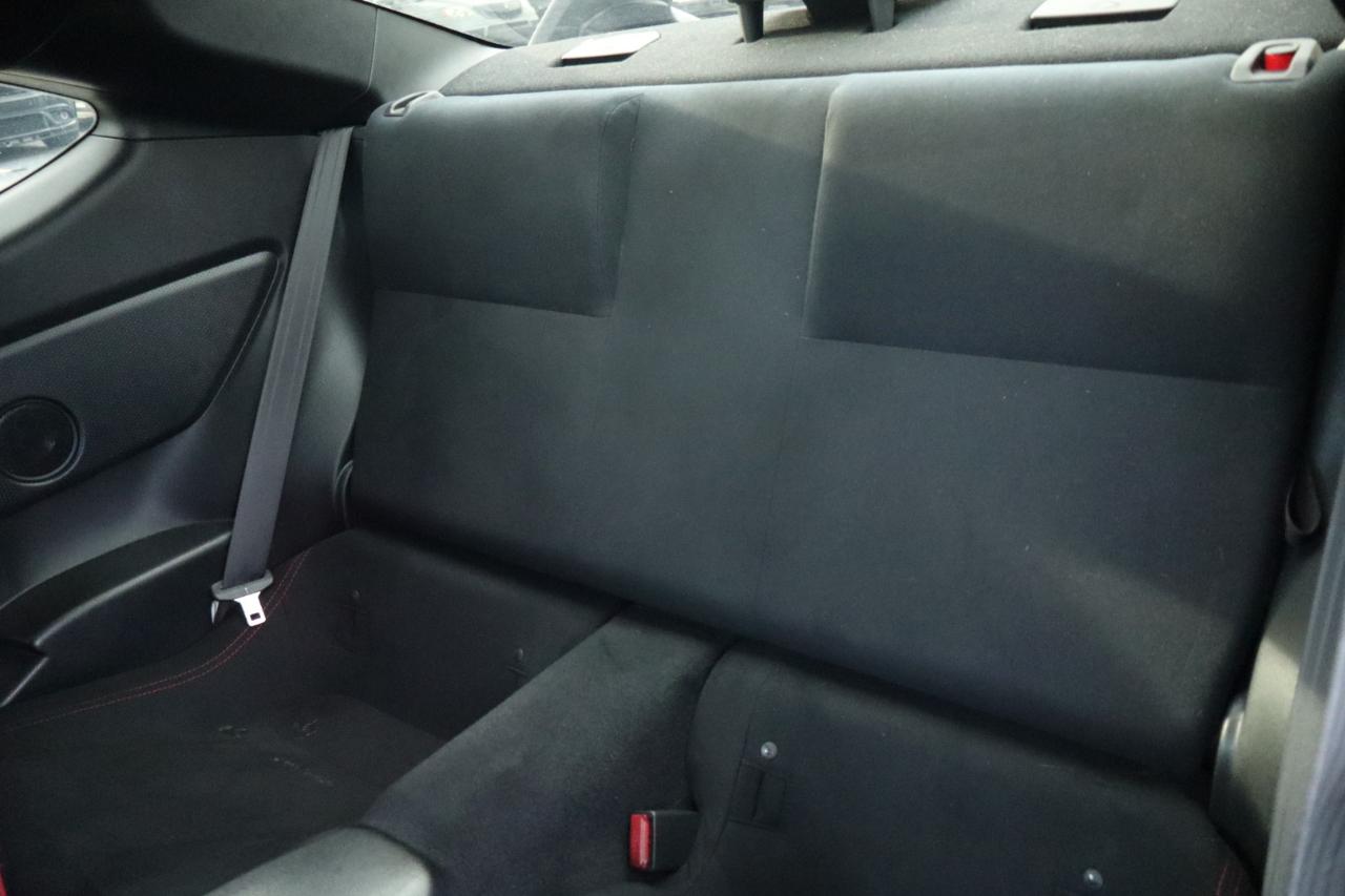 Scion FR-S 2dr Cpe Auto Release Series 2.0 (Natl) 2015