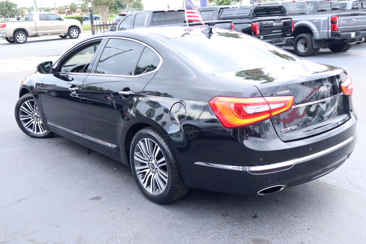 Kia Cadenza 4dr Sdn Premium 2015
