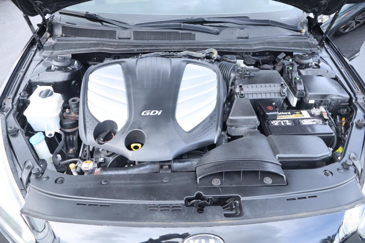 Kia Cadenza 4dr Sdn Premium 2015