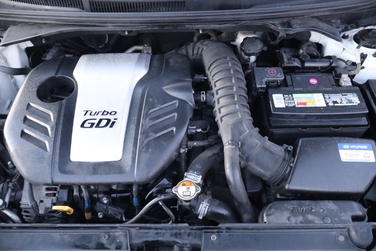 Hyundai Veloster 3dr Cpe Auto Turbo 2016