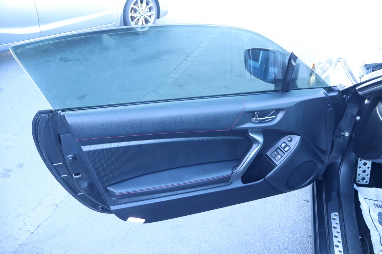 Subaru BRZ 2dr Cpe Man Limited 2014