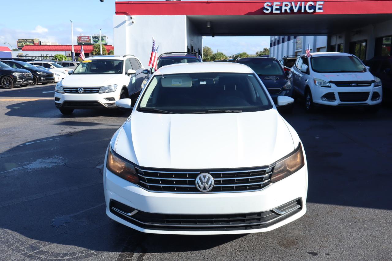 Volkswagen Passat 1.8T S Auto 2017