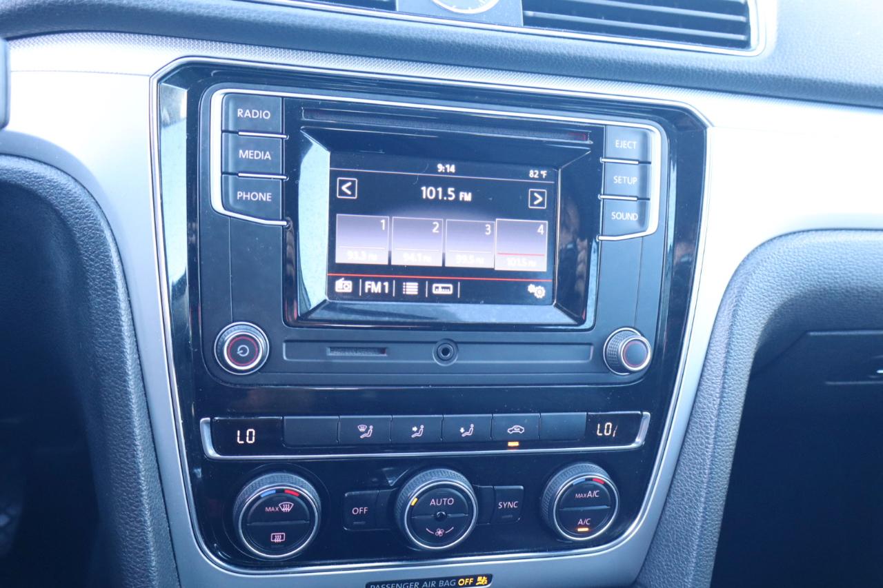 Volkswagen Passat 1.8T S Auto 2017