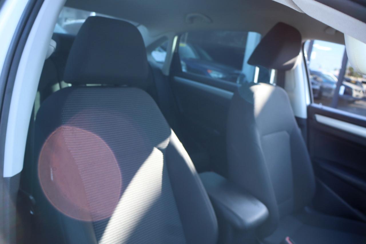 Volkswagen Passat 1.8T S Auto 2017
