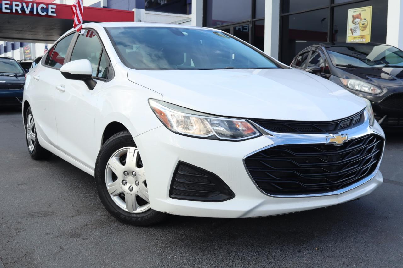 Chevrolet Cruze 4dr Sdn CVT 2019