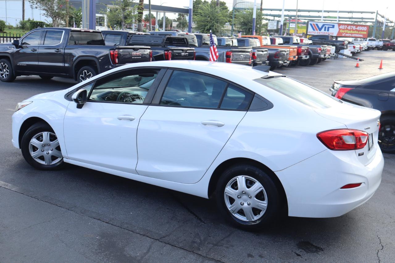 Chevrolet Cruze 4dr Sdn CVT 2019