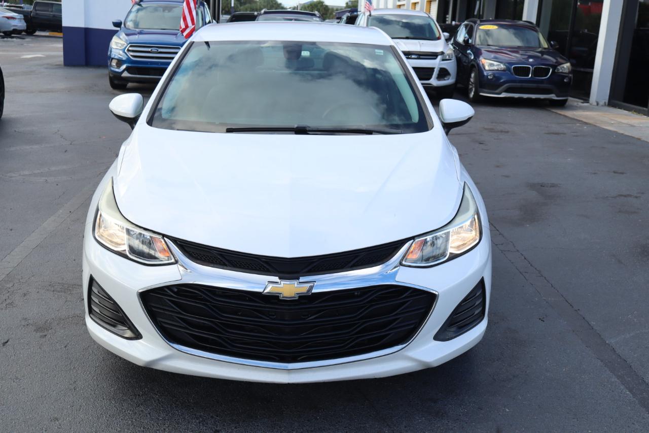 Chevrolet Cruze 4dr Sdn CVT 2019