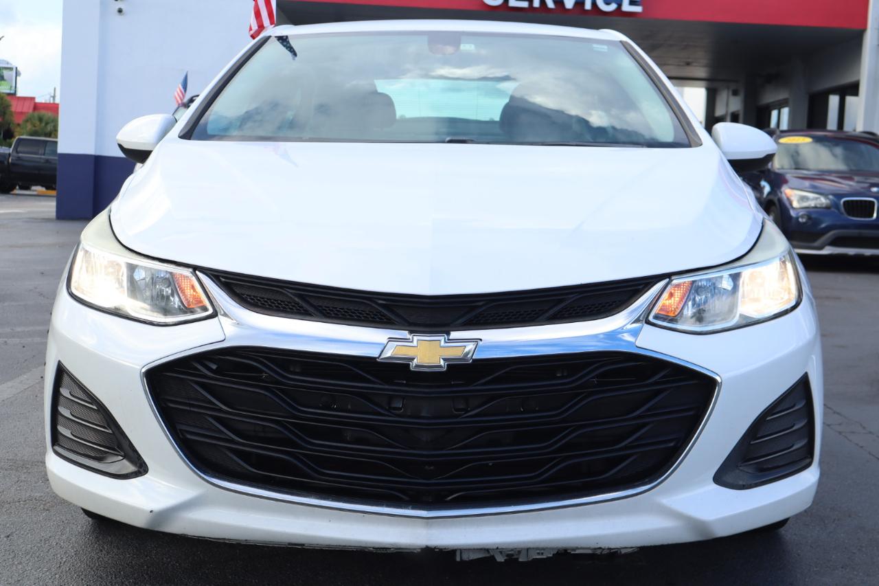 Chevrolet Cruze 4dr Sdn CVT 2019