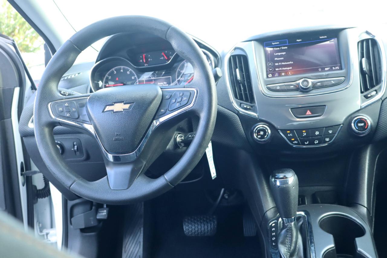 Chevrolet Cruze 4dr Sdn CVT 2019